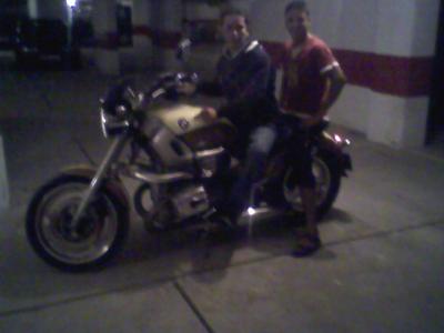 c moi et abdel sur la moto de mon papa